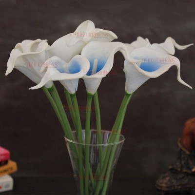 Lily Flowers Bunch Vase Lily Flowers Bunch Vase